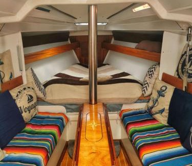 Porto-Vecchio Boat Rental | seuls à bord dans le golfe hebergement atypique