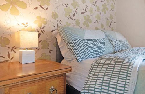 Thorpe Market House | Seven Space - Sandpit Cottage, 3 Bed Stay with Hot Tub