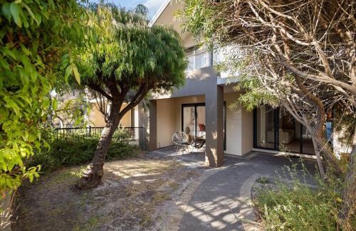 Yallingup House | Seventh Heaven Surfside