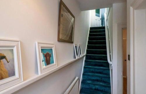 Loftus Apartment | Seymour Rest