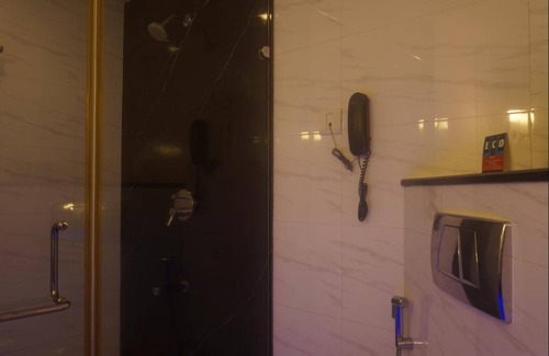 Jayanagar Hotel | SFO Hotel and Suites