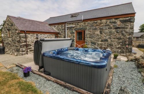 Chwilog House | Sgubor