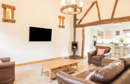 Cwmtirmynach House | Sgubor