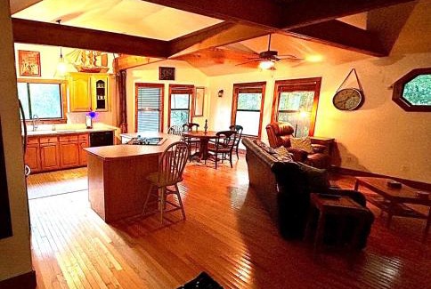 Covington House | Shady Oaks Cabin