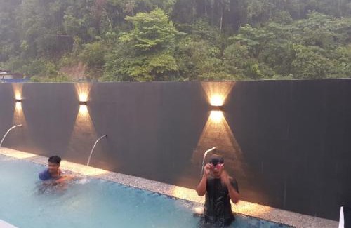 Kampung Wakaf Nyior Kembar House | Shafickza Guesthouse