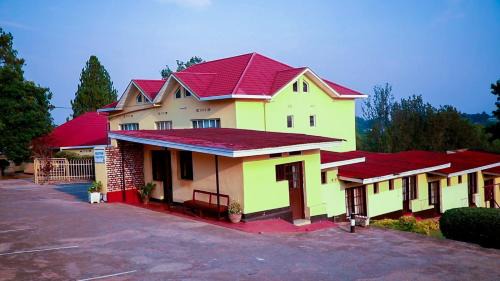 Butare Hotel | Shalom Guest House - Nehemia Coffe Shop