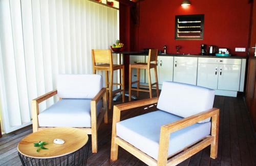 Le Moule House | Shambala Lodge
