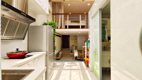 Huaihai Road Commercial Area Apartment | Shanghai Hills & Aromahome Modern Cottage Home Retreat with 2Bedrooms close to Tianzifang
