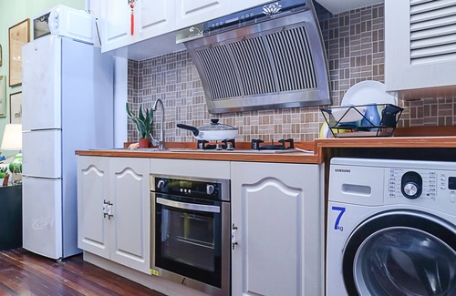 Huaihai Road Commercial Area Apartment | Shanghai Wonderoom Lane house Yongjia Rd