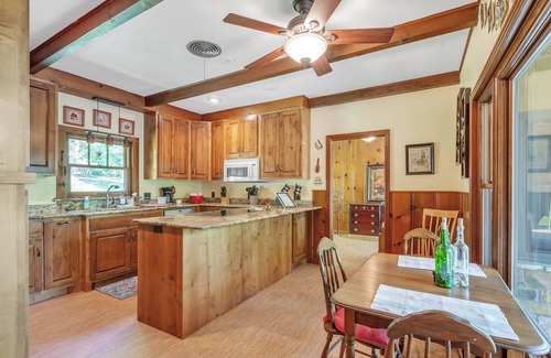Mena House | "Shangri-La" ! A Serene Retreat - Direct access to Trails just 7 miles drive !