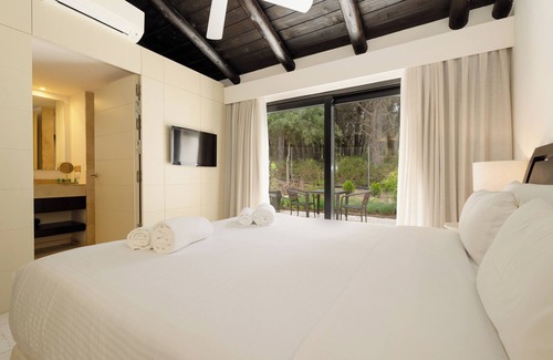 Monda Hotel | Shanti Som Wellbeing Retreat