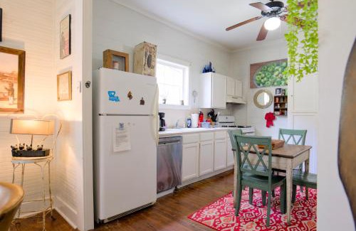 Natchez House | Shanty Bellum Too - 2b1b, Washer & Dryer, Full Kitchen