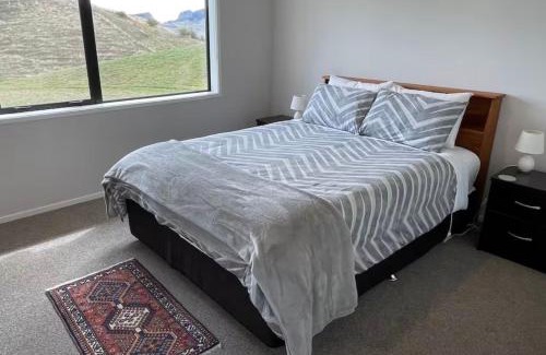 Waimarama Bed & Breakfast | Share our rural Havelock North home - With stunning views