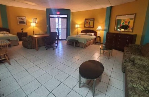 Oriente Apartment | Shared Economical Near Near Coliseo De Puerto Rico