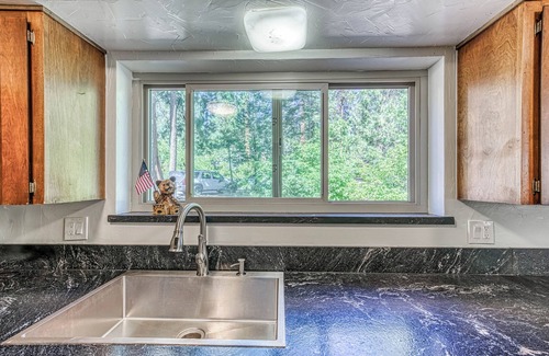 Sierra Cedars House | Shaver Lake Home with BBQ, Game Room - 4 Bed: 2.5 Bath