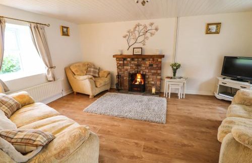 Kells House | Shaws Hill Farmhouse
