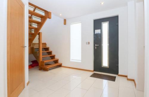 Rhosneigr House | Shearwater