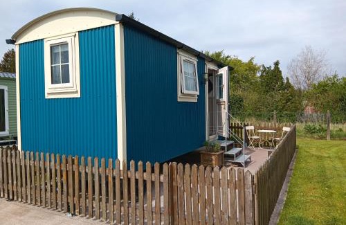 Enniskillen House | Shepherd Hut Bird Enniskillen, Fermanagh
