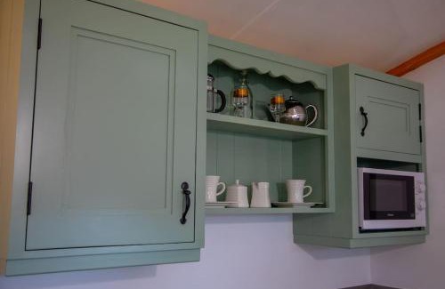 Enniskillen House | Shepherd Hut Enniskillen Blossom, Fermanagh