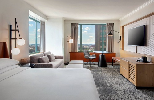 Prudential - St. Botolph Hotel | Sheraton Boston, a Marriott Hotel