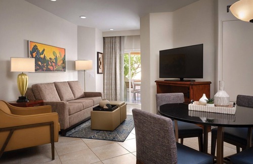 North Scottsdale Resort | Sheraton Desert Oasis - Phoenix Open