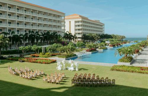 Ngu Hanh Son Resort | Sheraton Grand Danang Beach Resort & Spa
