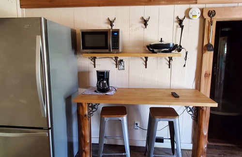 Wellston Cabin | SHERIFF OFFICE at Possu. Hollow cabins