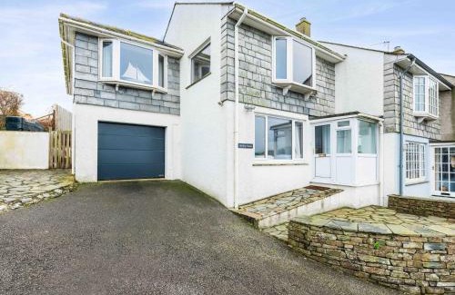 Port Isaac House | Shilling Stones