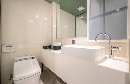 Sinchon-dong Hotel | Shinchon Wol Hotel