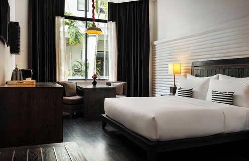 Downtown Siem Reap Hotel | Shinta Mani Angkor