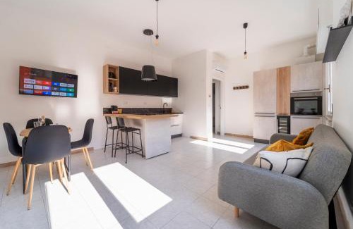 Borgo Roma Apartment | Shiny Home Verona