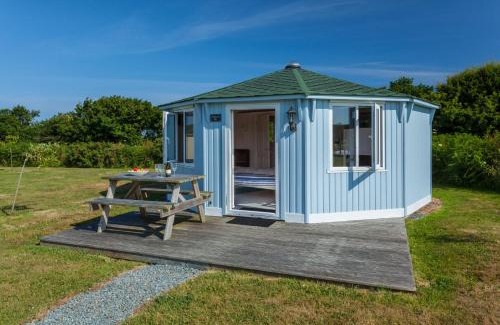 Hartland House | Shipload Bay