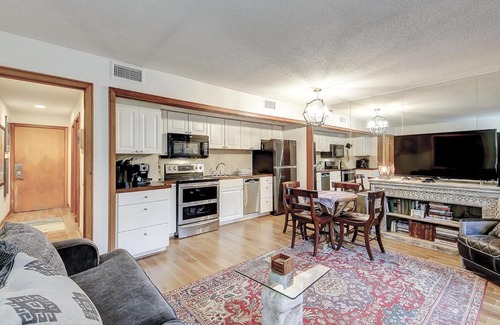 West Beach Village Apartment | Shipwatch Road 1413