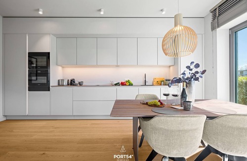 List Apartment | Shipyard Suite – Ethanol Fireplace, Quooker, Terrace, 2 Bedrooms