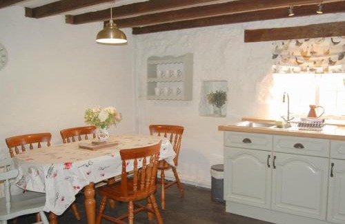 Crich House | Shire Cottage