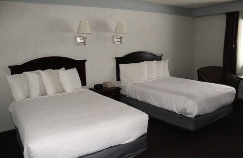 Houlton Hotel | Shiretown Inn & Suites