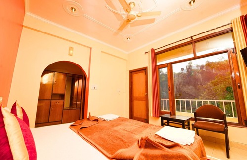Almora Hotel | Shivalik River Retreat