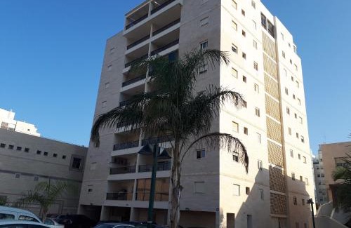 Ashdod Apartment | Shoam street apartment sea view Ashdod