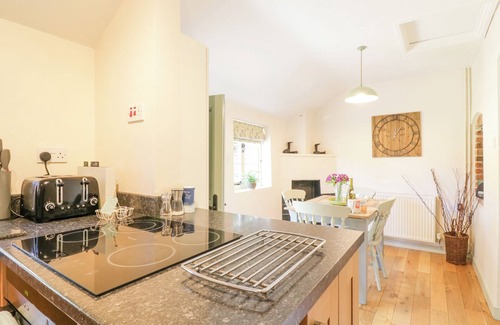 Friston Cottage | Shoemakers Cottage, Friston