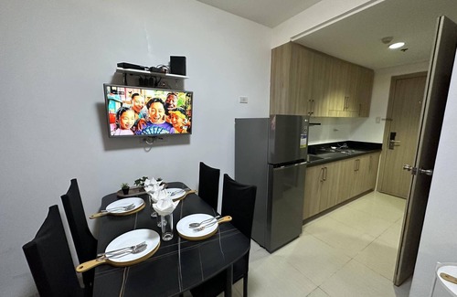 Barangay 76 Condo | Shore Residences Stays by PBYY