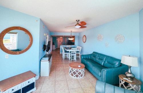 Treasure Island Apartment | Shore Thing