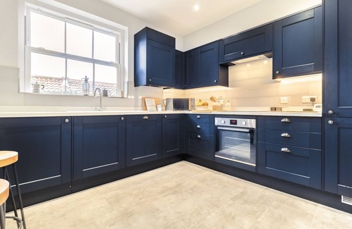 Cromer Apartment | Shorebreak - One Bedroom Apartment, Sleeps 2