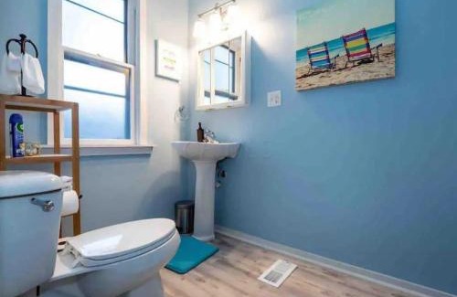 Victorian Village House | Short North - Convention - Queen Bed -Free Parking