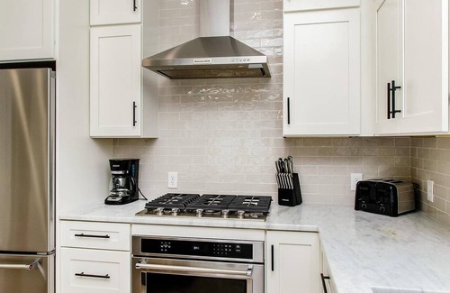 Italian Village House | Short North Convention Garage Parking
