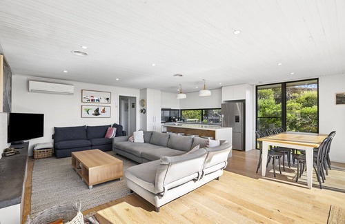 Fairhaven House | Short Walk to Beach and Fairhaven SLC