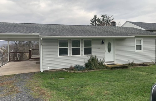 Bloomsburg House | Short walk to Bloomsburg university, Bloomsburg geisinger hospital