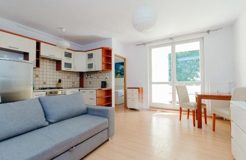 Targowek Apartment | ShortStayPoland Św. Wincentego (B7)