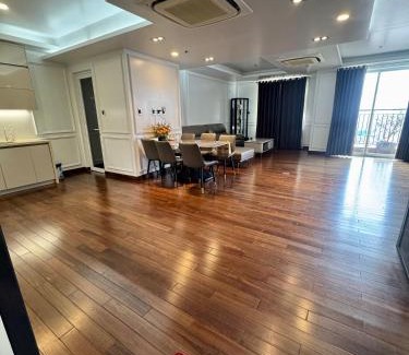 Le Chan Apartment | SHP Plaza Khanh Phong Homestay