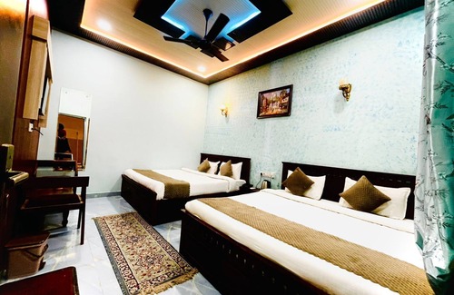 Sikar Hotel | Shree Keshav Haweli