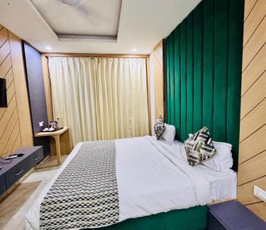 Udaipur District Hotel | Shree Khodiyar Palace